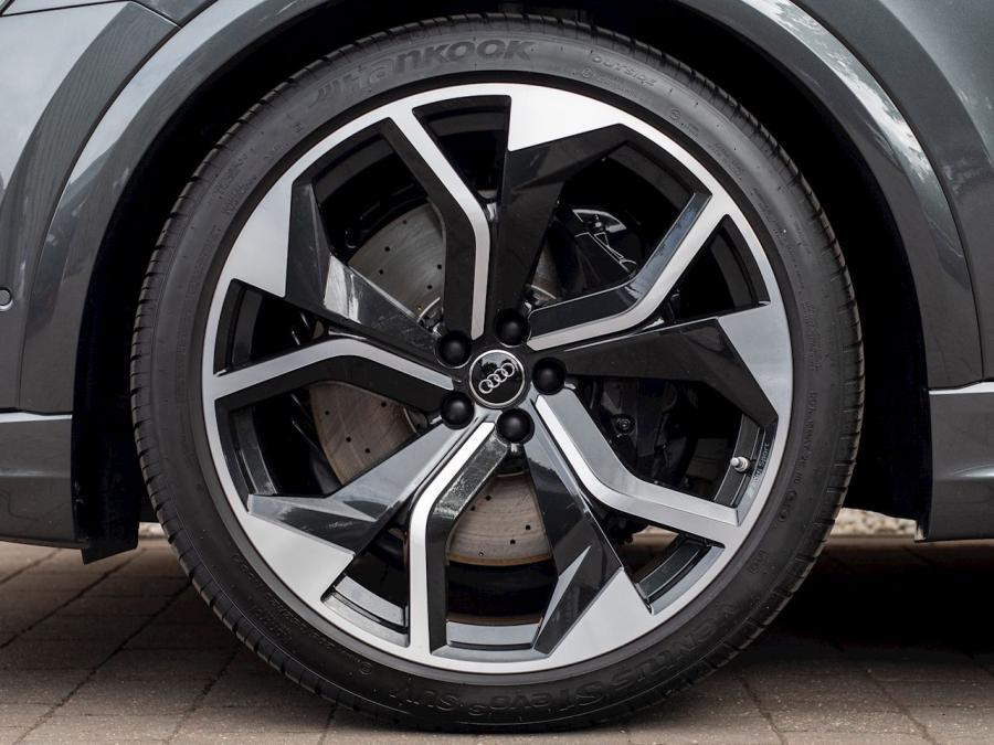 Колеса Audi RS Q8 Vorsprung 2020 года  (UK) (фото 34 из 35)
